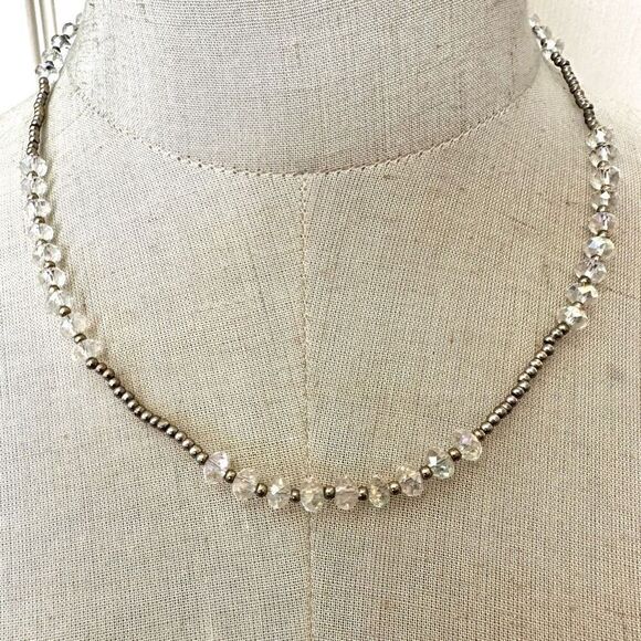 Jewelry - Silver tone clear crystal beaded necklace